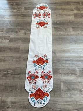 Pier 1 White Table Runner with Red and Teal Floral Embroidery